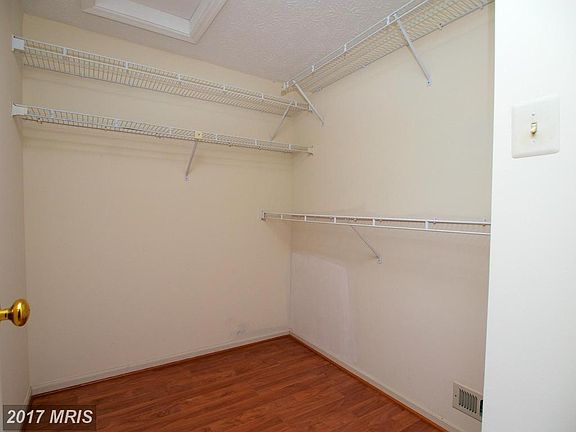 3rd image of 508 Coral Reef Dr