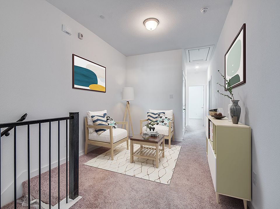 2nd image of 683 Watersedge Ct