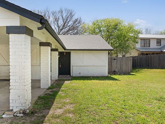 2nd image of 9616 Point Vista Pl #B