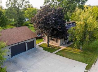 7931 Clark St, Janesville, IA 50647