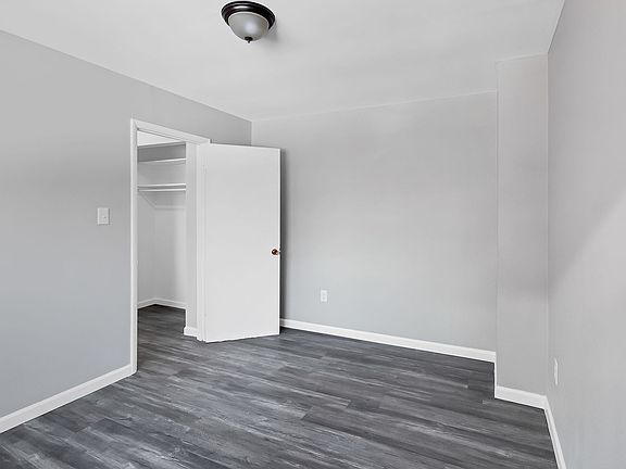 5th image of 1005 Dana Ave #19