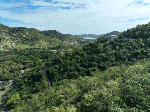 1-29-A Carolina, Saint John, VI 00830