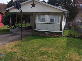 578 2nd Ave, Elkview, WV 25071