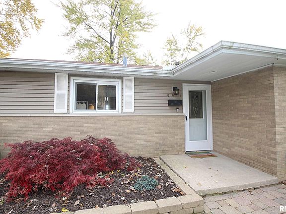 3rd image of 6811 N Patricia Ln