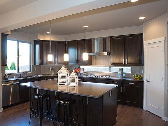 4th image of 8303 172nd Avenue Ct E