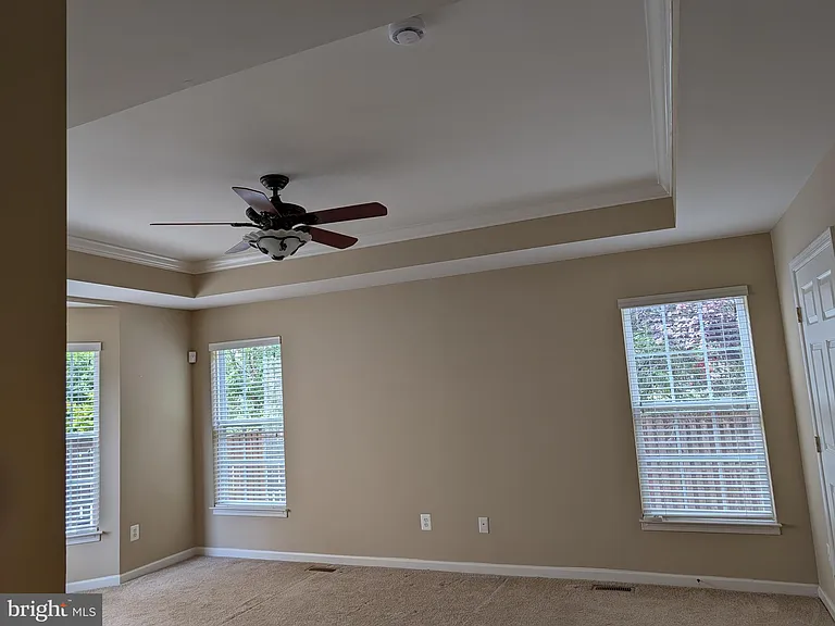 44476 Livonia Ter — Photo 27