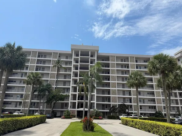3150 N Palm Aire Dr APT 804, Pompano Beach, FL 33069