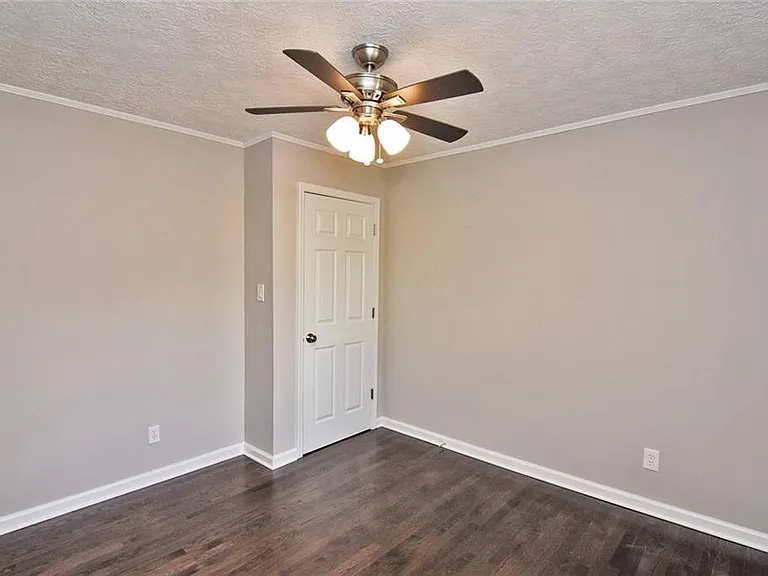 86 Regency Way SE — Photo 33