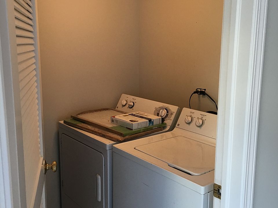 1st image of 18634 W Sterling Ct