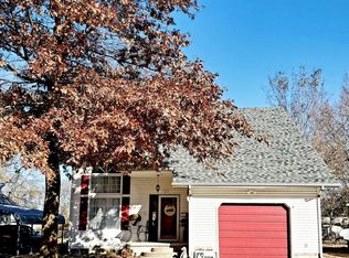 1211 W Austin St, Webb City, MO 64870