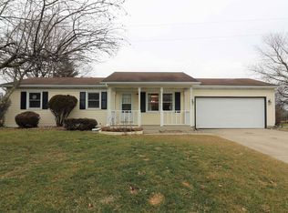 23819 Mira Ct, Elkhart, IN 46516
