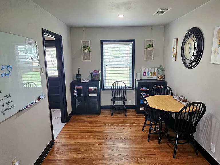 2602 Holloway Ave — Photo 7