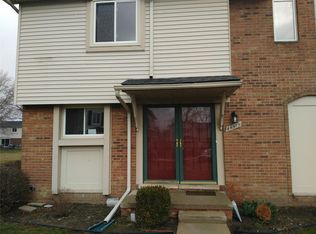 44575 Savery Dr, Canton, MI 48187