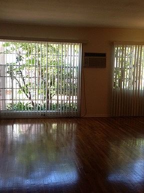 2nd image of 4464 Hazeltine Ave APT 4A
