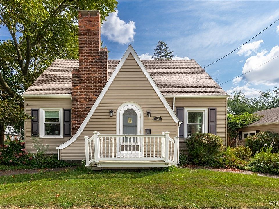 1st image of 51 Darlich Ave