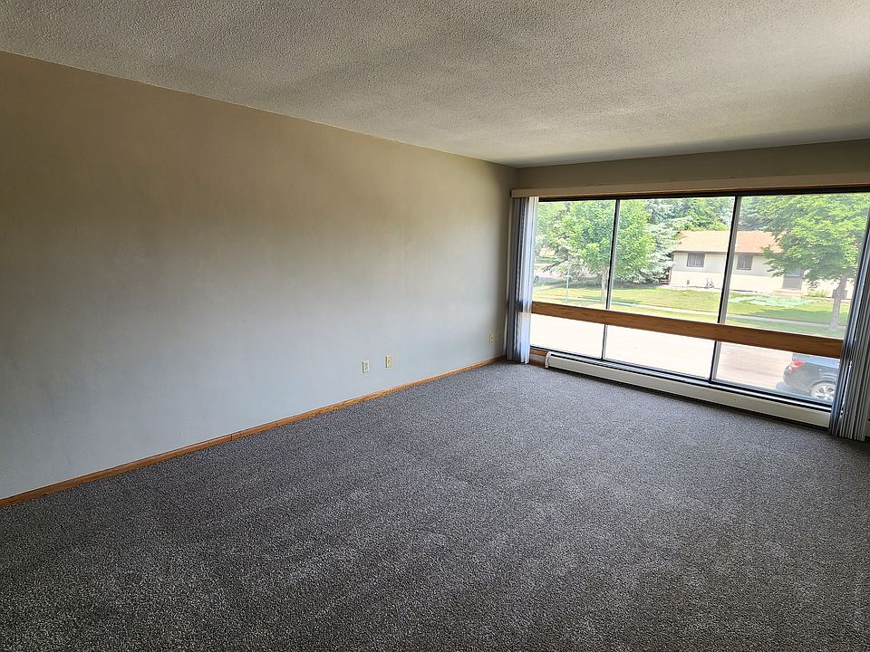 1st image of 1003 22nd Ave S #1