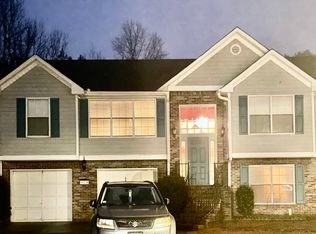 975 Mercury Dr, Lawrenceville, GA 30045