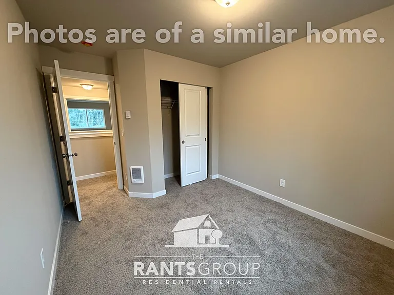 15539-15533 Leah Ave SE — Photo 22