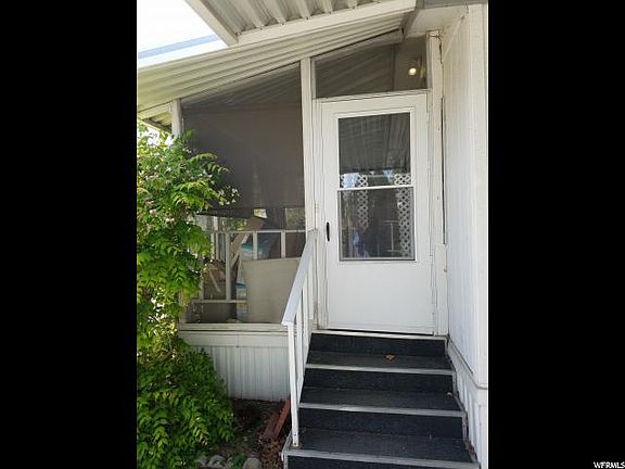 2nd image of 4604 S Yarrow Ln