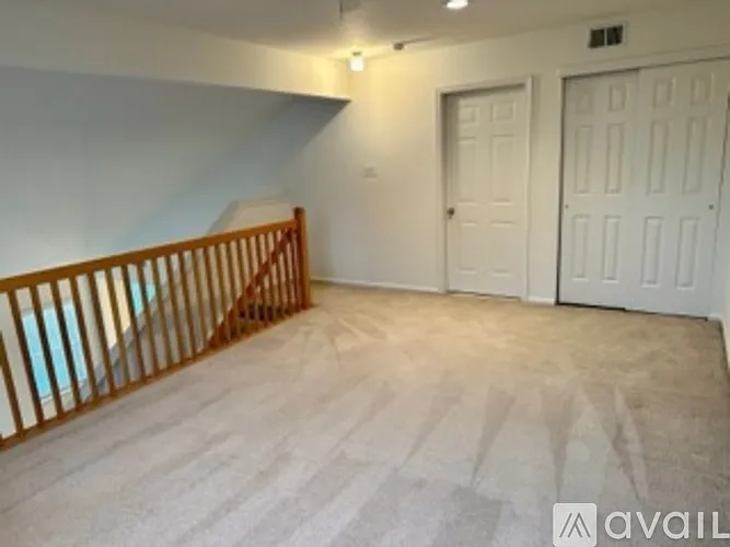 2410 Foxmeadow Cir #2410 — Photo 2