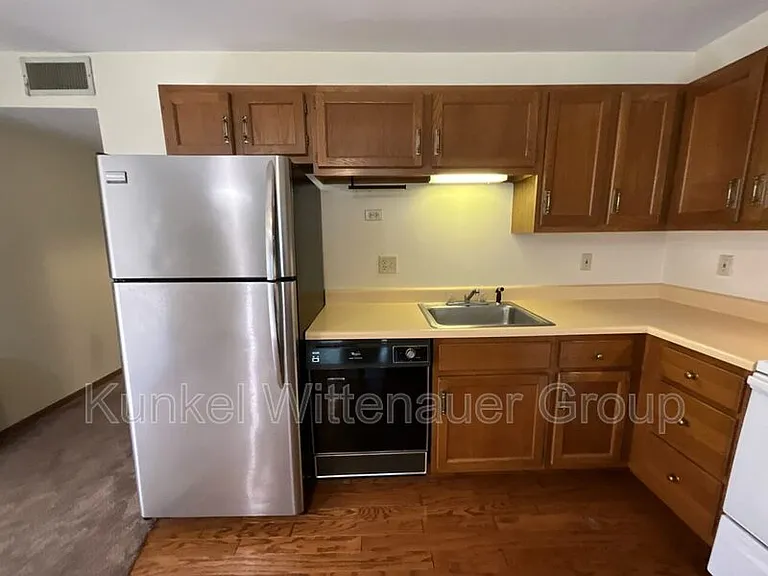 251 Eagle Rdg — Photo 10
