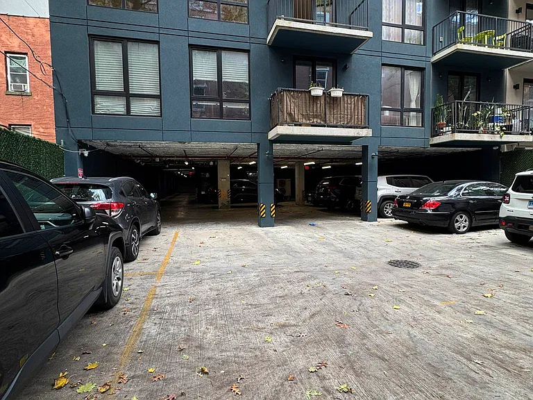 150 Lenox Rd #3D — Photo 18
