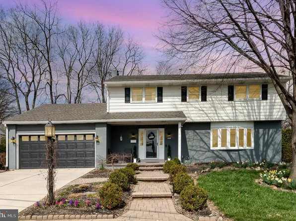 501 7th St, New Cumberland, PA 17070