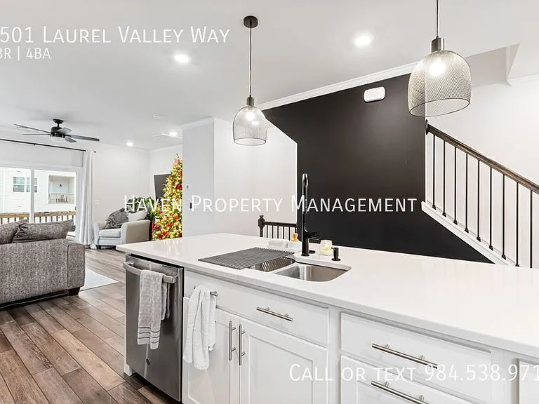 2501 Laurel Valley Way — Photo 9