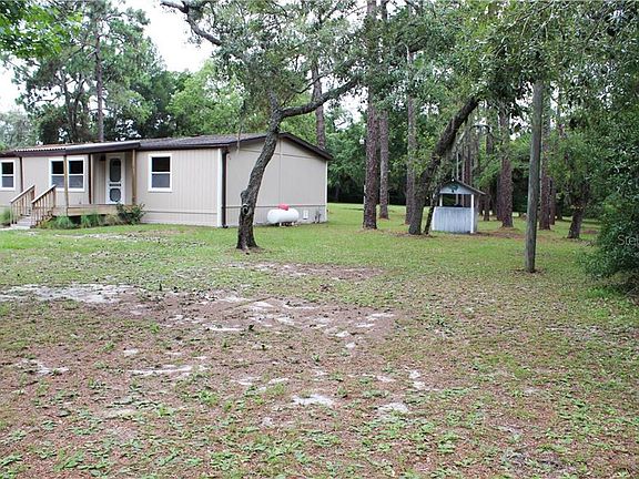 4th image of 18915 Long Lake Dr
