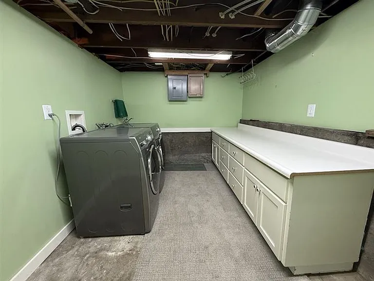 8111 SW Capitol Hwy — Photo 17