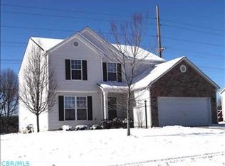 794 Manchester Cir N, Pickerington, OH 43147