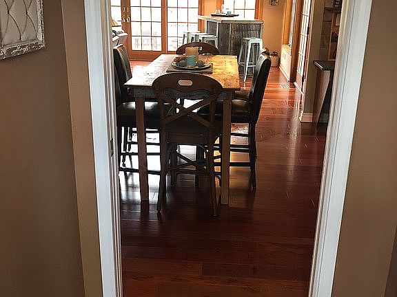 4th image of 113 Elsinore Ln