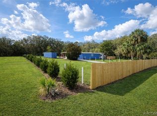 5746 W Grovepark Rd, Dunnellon, FL 34433