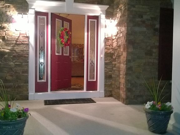 2nd image of 29 Chatsworth Way