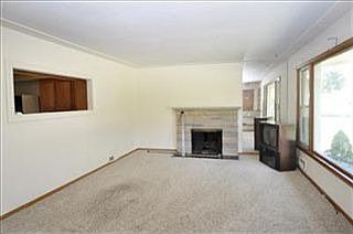 3rd image of 780 Wells St NE