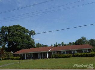 907 E Horner St, Atmore, AL 36502