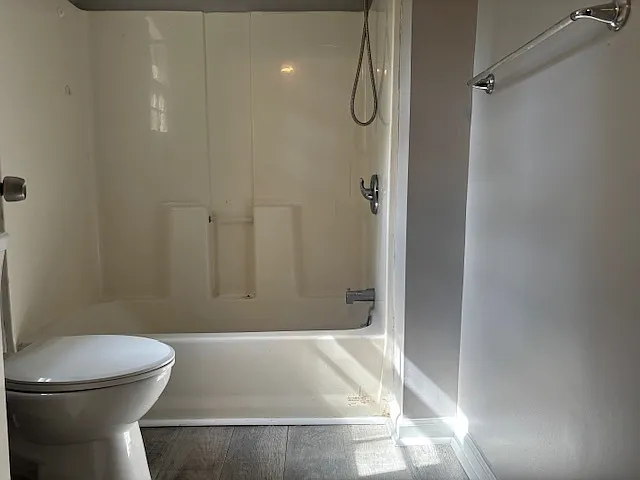 2 bed, 1.0 bath, 964 sqft, $1,030 — Photo 3