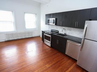 2320 Fitzwater St #302, Philadelphia, PA