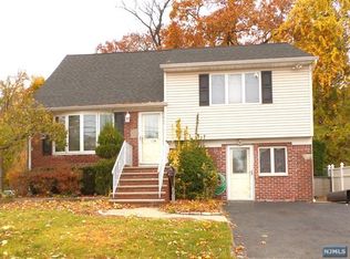 12A Spruce St #A, Elmwood Park, NJ 07407