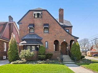 2203 Victoria Ave, Windsor, ON
