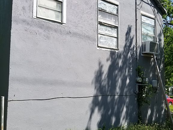 5th image of 1416 N 21st St