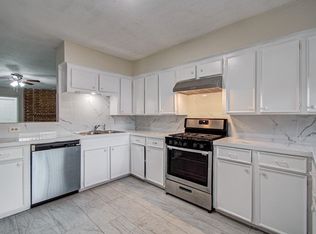 8820 Bissonnet St, Houston, TX 77074