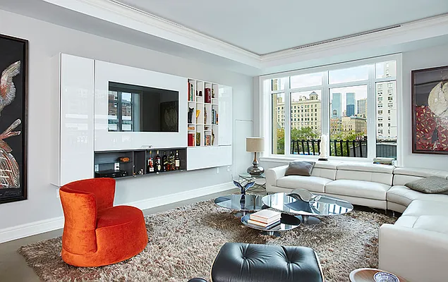 Rented by Brown Harris Stevens | media 32