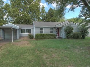 5721 E 3rd St, Tulsa, OK 74112