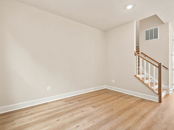 5th image of 11152 Lanier Farm Loop