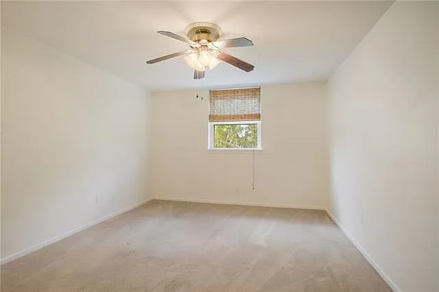 2511 Saint Charles Ave #302 — Photo 13