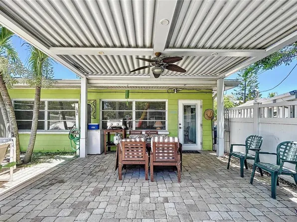 445 62nd St #B, Holmes Beach, FL 34217