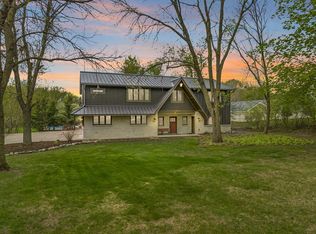 8185 Afton Rd, Woodbury, MN 55125