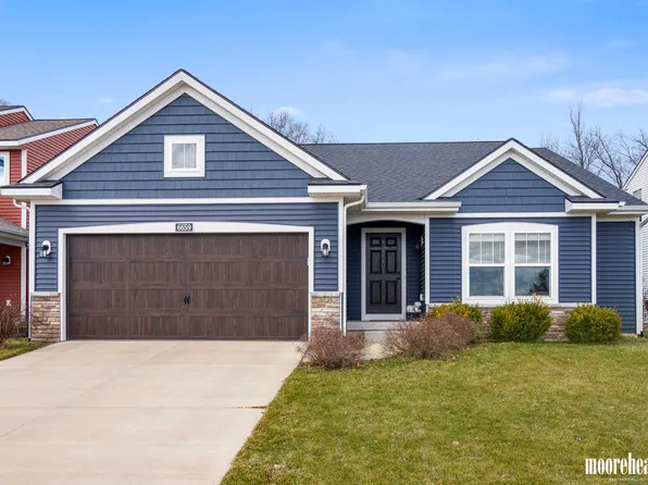6659 Craftsman Square Dr, Rockford, MI 49341