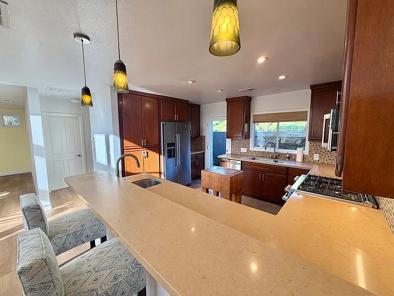 2832 Ingleside Dr — Photo 7